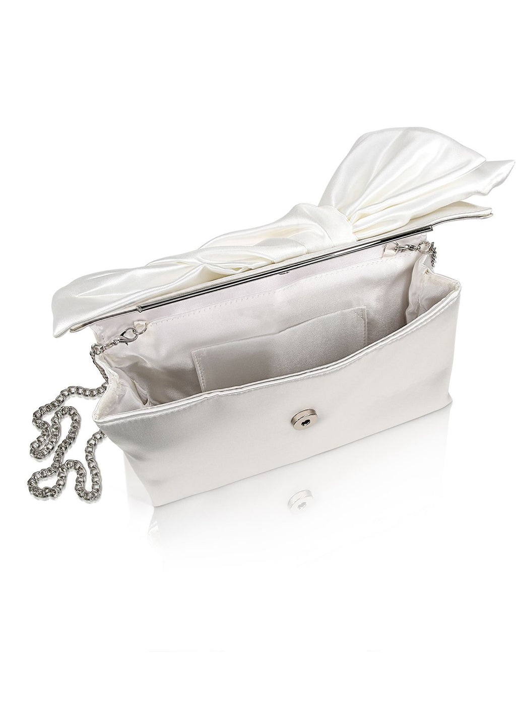 Clutch Briella