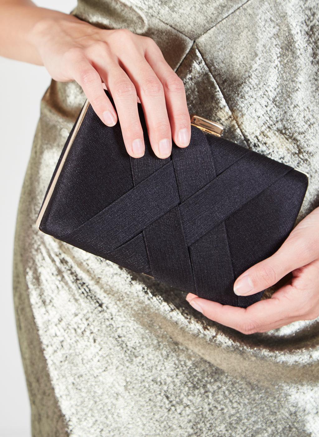 Clutch cruzado Negro