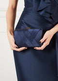 Clutch cruzado azul